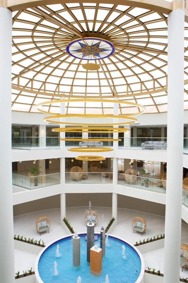 Ajul Luxury Hotel & Spa Resort, A Registry Collection Hotel アギア・パラスカヴィ エクステリア 写真