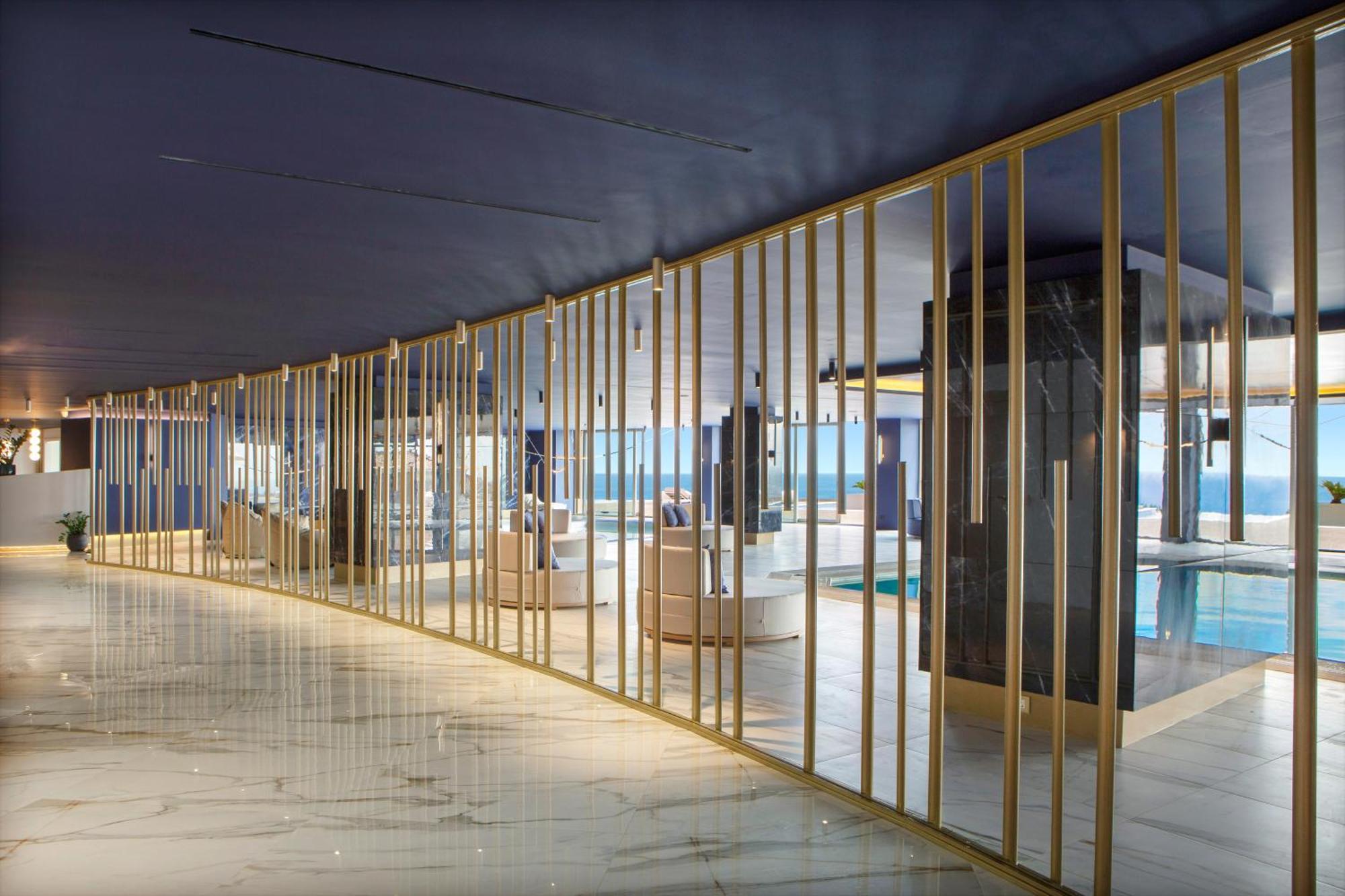 Ajul Luxury Hotel & Spa Resort, A Registry Collection Hotel アギア・パラスカヴィ エクステリア 写真