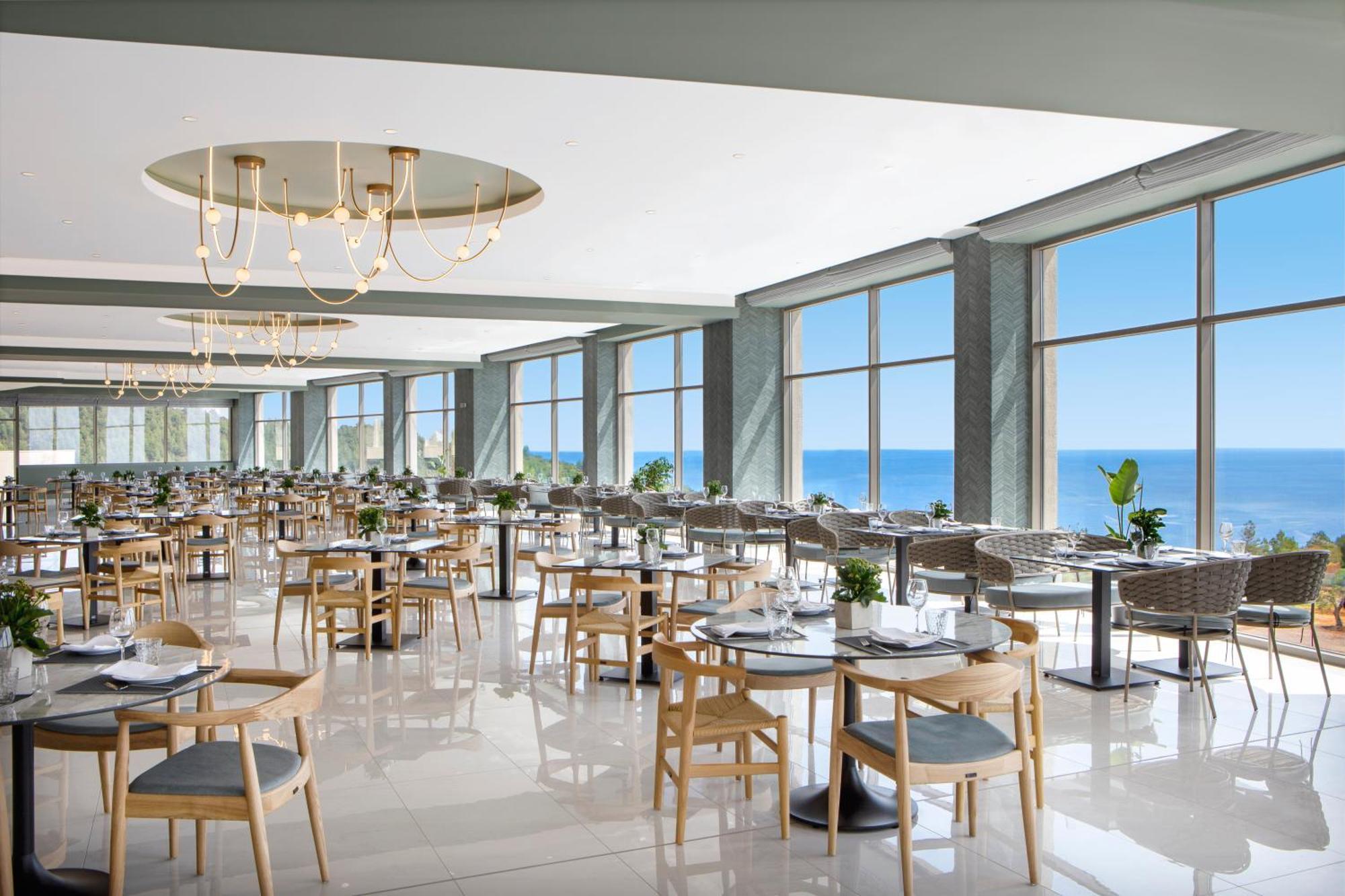 Ajul Luxury Hotel & Spa Resort, A Registry Collection Hotel アギア・パラスカヴィ エクステリア 写真