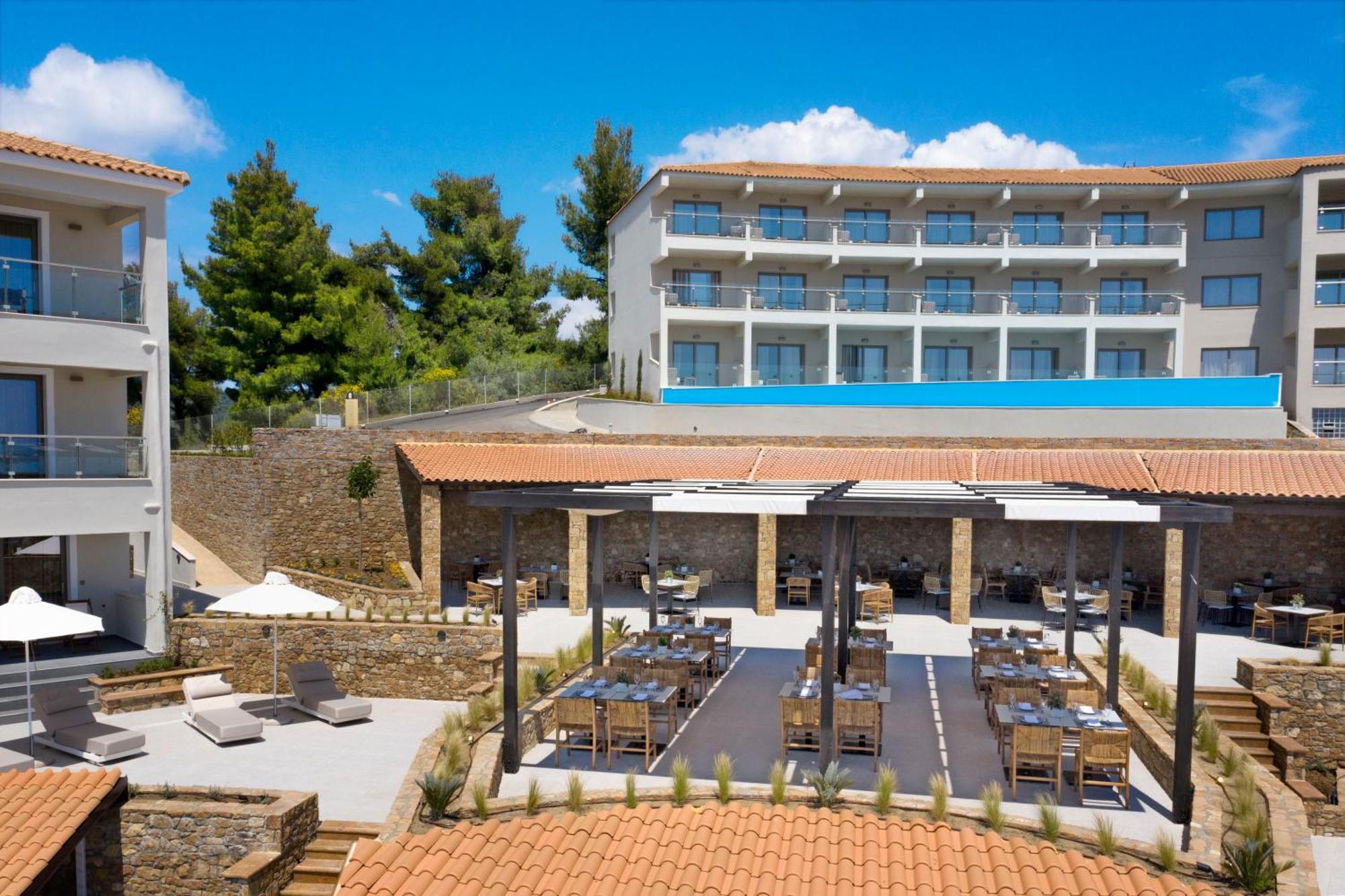 Ajul Luxury Hotel & Spa Resort, A Registry Collection Hotel アギア・パラスカヴィ エクステリア 写真