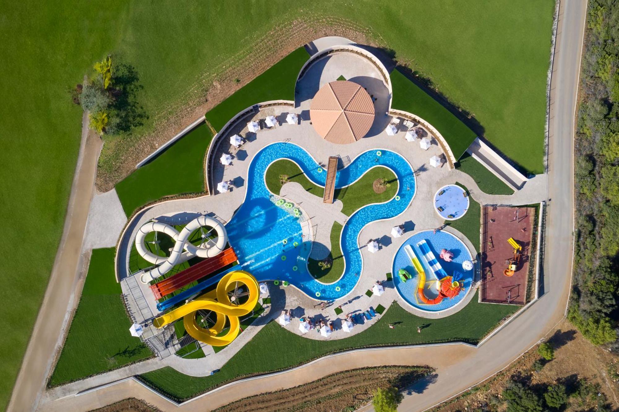 Ajul Luxury Hotel & Spa Resort, A Registry Collection Hotel アギア・パラスカヴィ エクステリア 写真