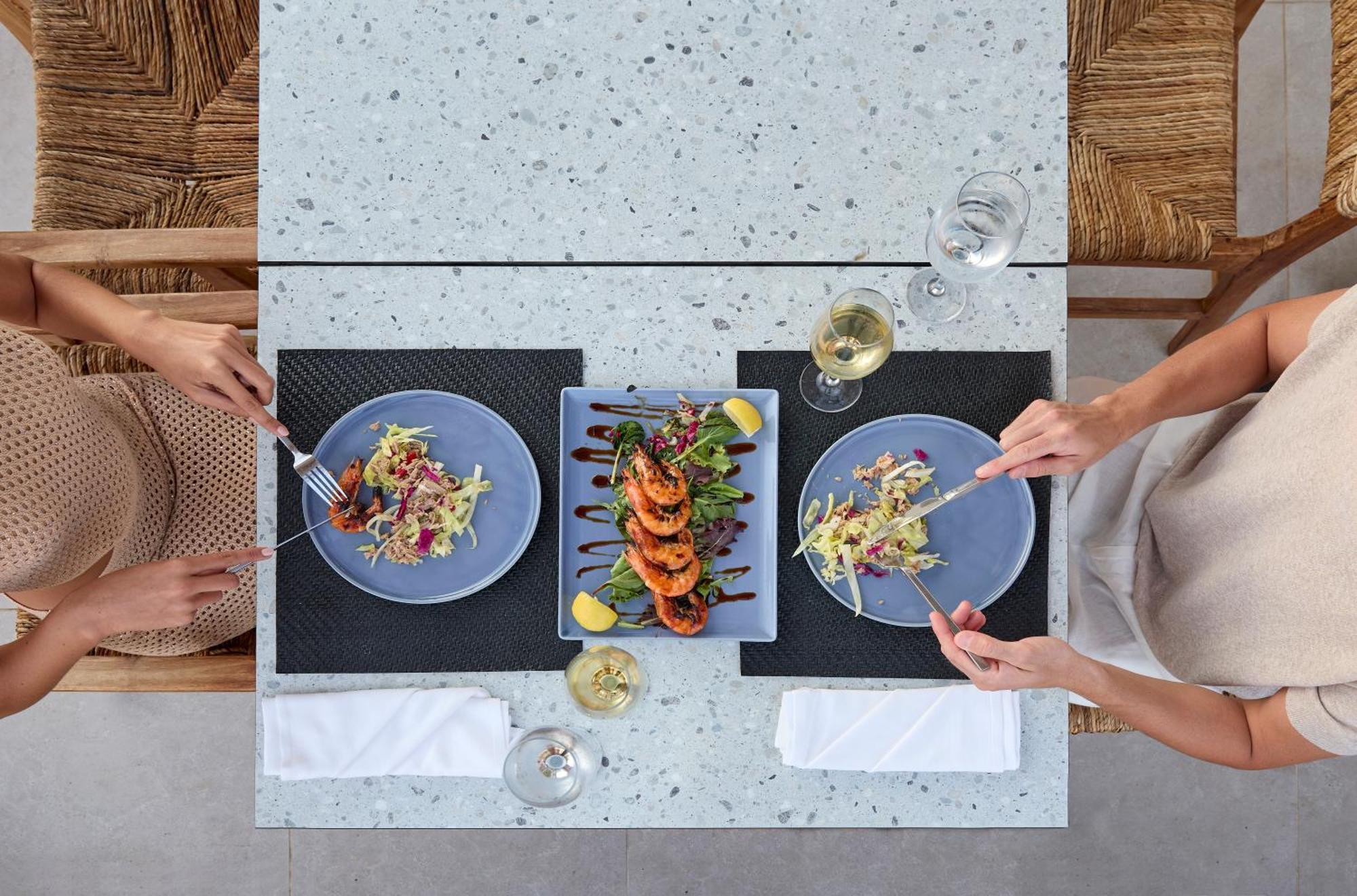 Ajul Luxury Hotel & Spa Resort, A Registry Collection Hotel アギア・パラスカヴィ エクステリア 写真