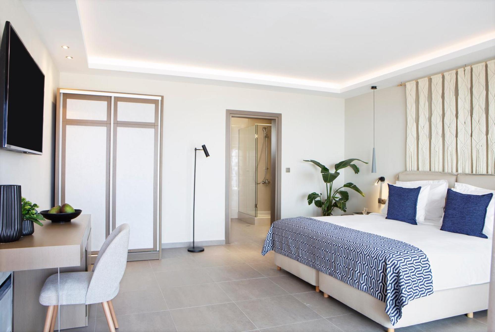Ajul Luxury Hotel & Spa Resort, A Registry Collection Hotel アギア・パラスカヴィ エクステリア 写真