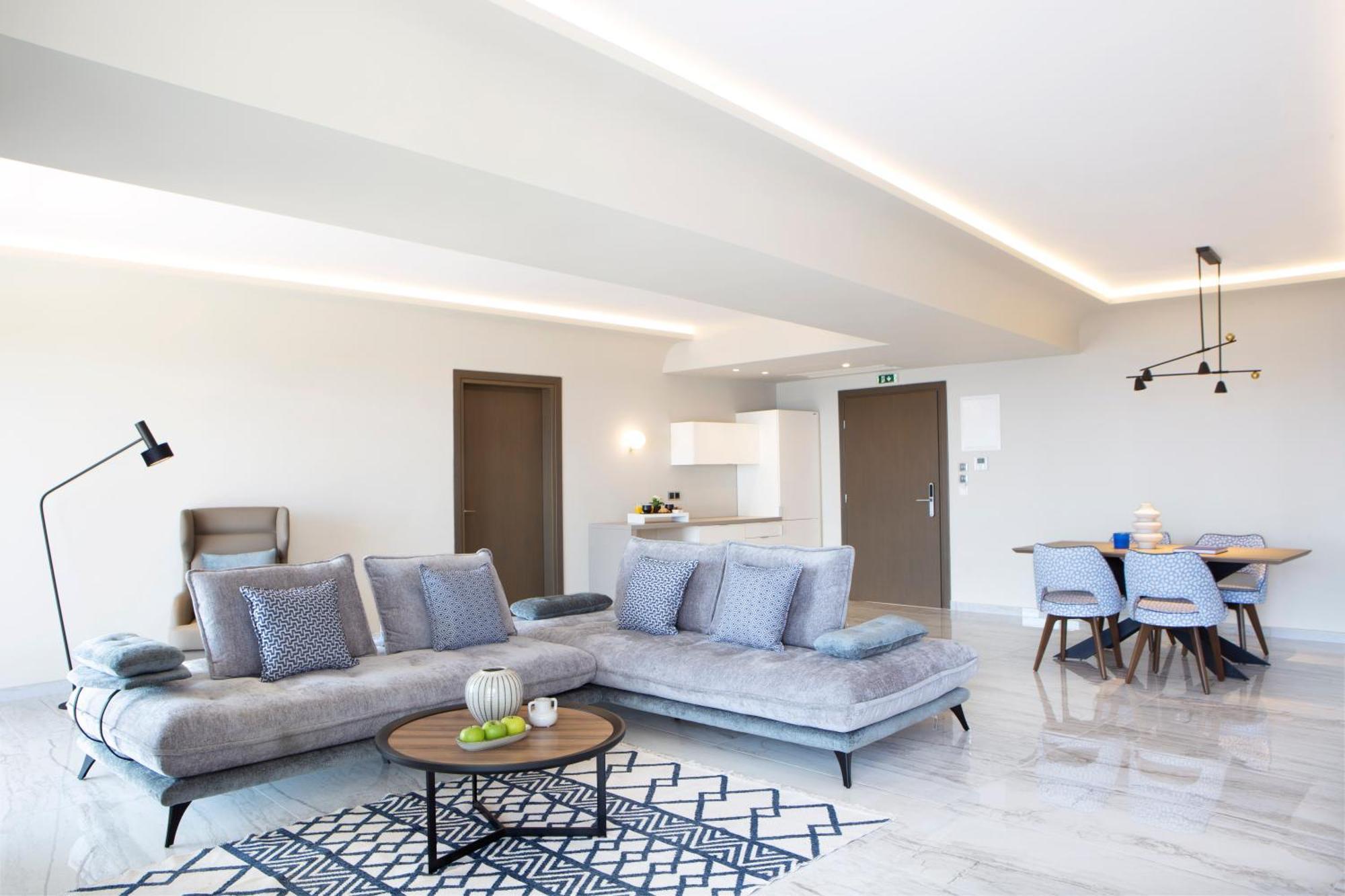 Ajul Luxury Hotel & Spa Resort, A Registry Collection Hotel アギア・パラスカヴィ エクステリア 写真